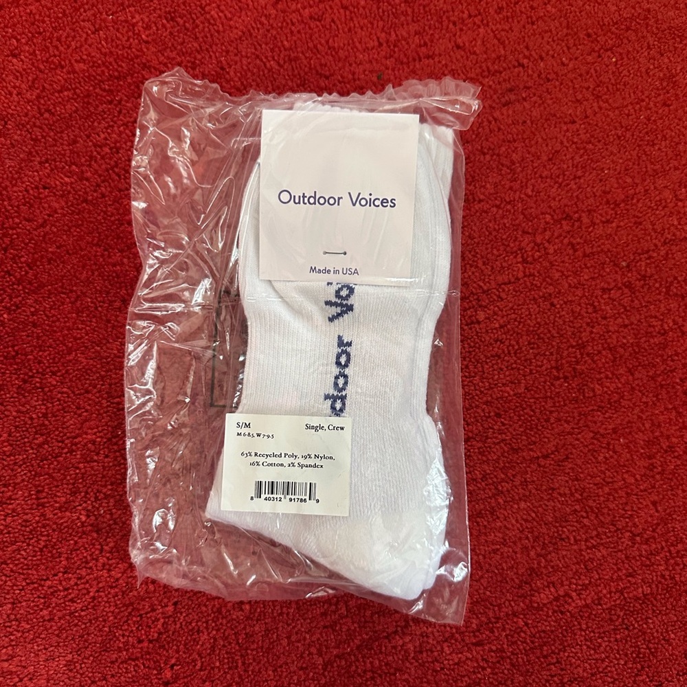 OV Outdoor Voices crew sock Yin Yang NWT